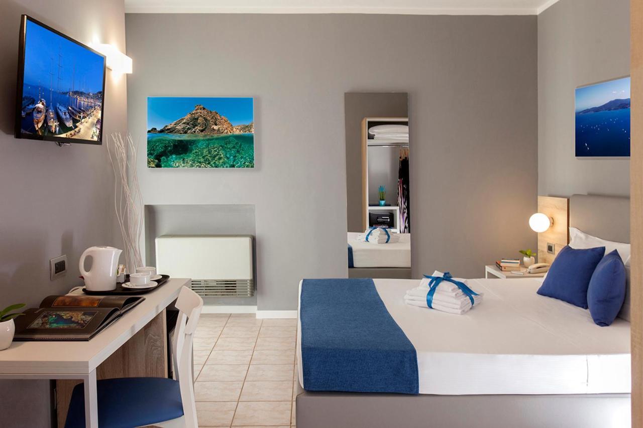Bike&Boat Argentario Hotel ポルト・サント・ステーファノ エクステリア 写真